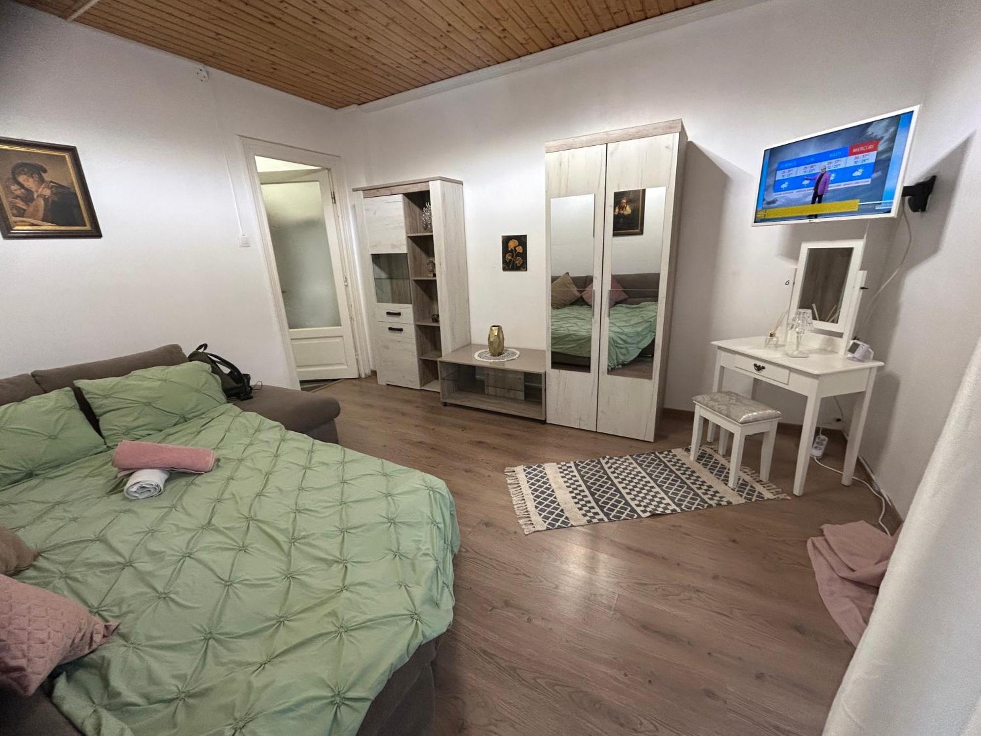 דירות בוקרשט Panoramic Terace Victory Boutique מראה חיצוני תמונה
